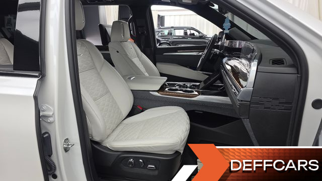 Cadillac ESCALADE 6.2 ESV ESV Sports Platinum купить на сайте DeffCars