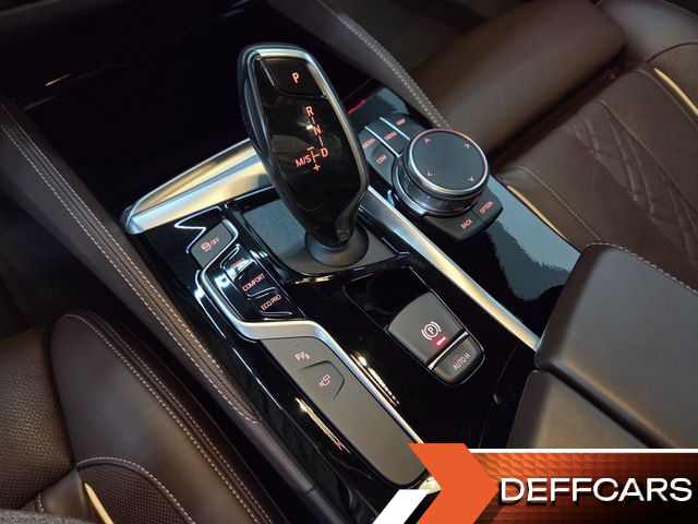 BMW 5-SERIES 530i xDrive M Sport Package Plus купить на сайте DeffCars