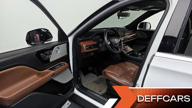 Lincoln AVIATOR 3.0 Reserve  AWD купить на сайте DeffCars