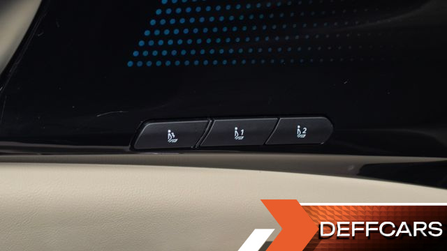 Kia CARNIVAL HEV 4-Seater Hi Limousine Signature купить на сайте DeffCars