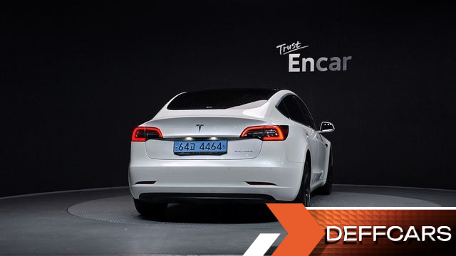 Tesla MODEL 3 Long Range AWD купить на сайте DeffCars