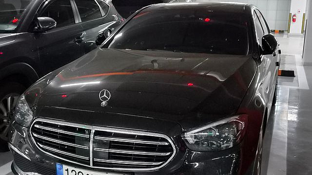 Mercedes E-CLASS E250 Exclusive купить на сайте DeffCars
