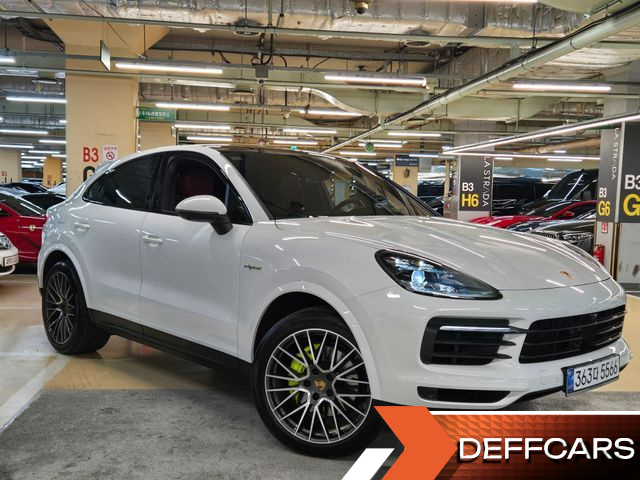 Porsche CAYENNE 3.0 E-Hybrid Coupe купить на сайте DeffCars