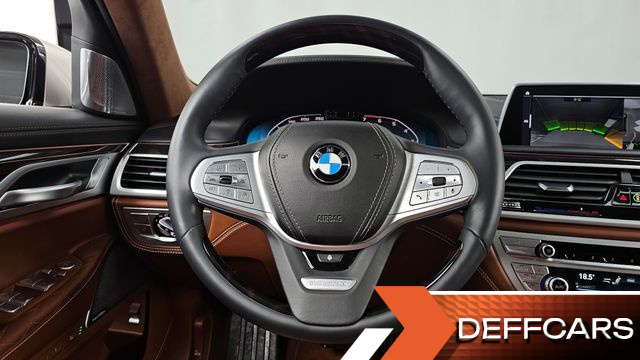BMW 7-SERIES M760Li xDrive V12 Excellence купить на сайте DeffCars