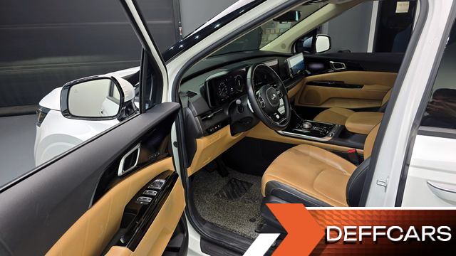 Kia CARNIVAL 9-Seater Signature купить на сайте DeffCars