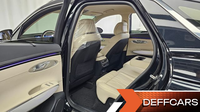 Genesis GV70 2.5T Gasoline 2WD купить на сайте DeffCars