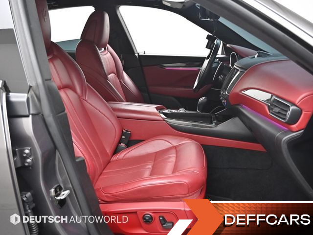 Maserati LEVANTE 3.0 AWD Sport купить на сайте DeffCars