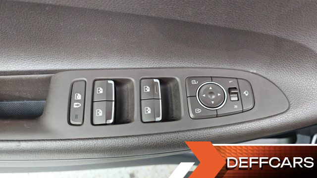 Hyundai GRANDEUR 3.0 LPi Premium Choice купить на сайте DeffCars