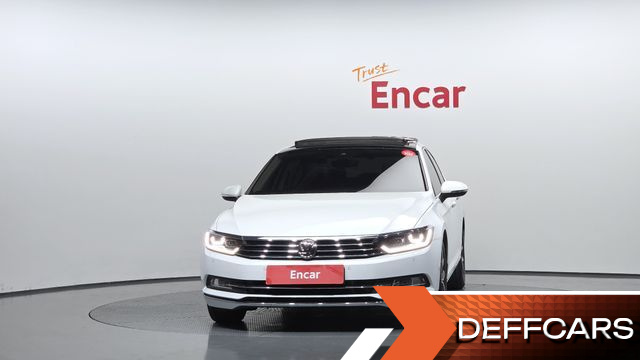 Volkswagen PASSAT 2.0 TDI Premium купить на сайте DeffCars