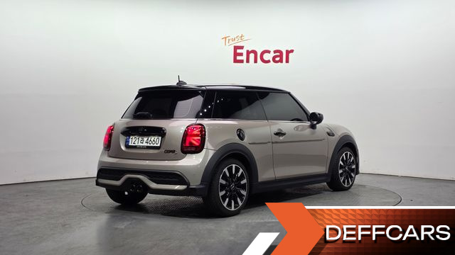 Mini COOPER Classic Third Generation купить на сайте DeffCars