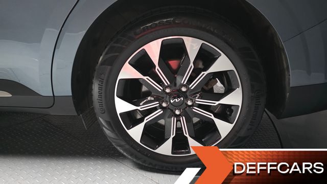 Kia CARNIVAL 9-Seater Signature купить на сайте DeffCars