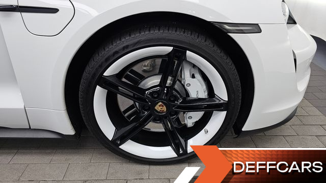 Porsche TAYCAN Base купить на сайте DeffCars