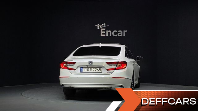 Honda ACCORD 2.0 Hybrid Touring купить на сайте DeffCars
