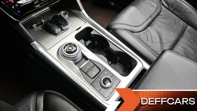 Ford EXPLORER 3.0 Platinum 4WD купить на сайте DeffCars