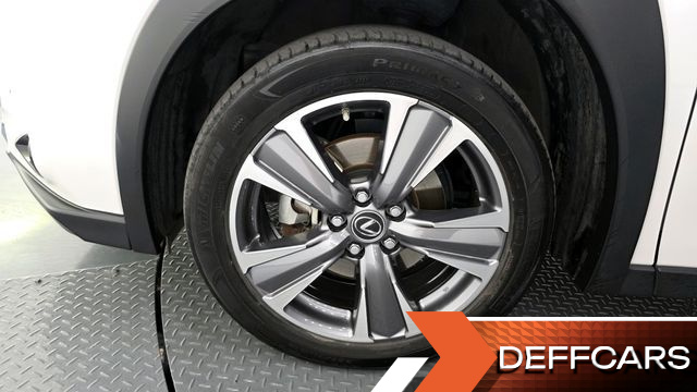 Lexus UX 2WD купить на сайте DeffCars
