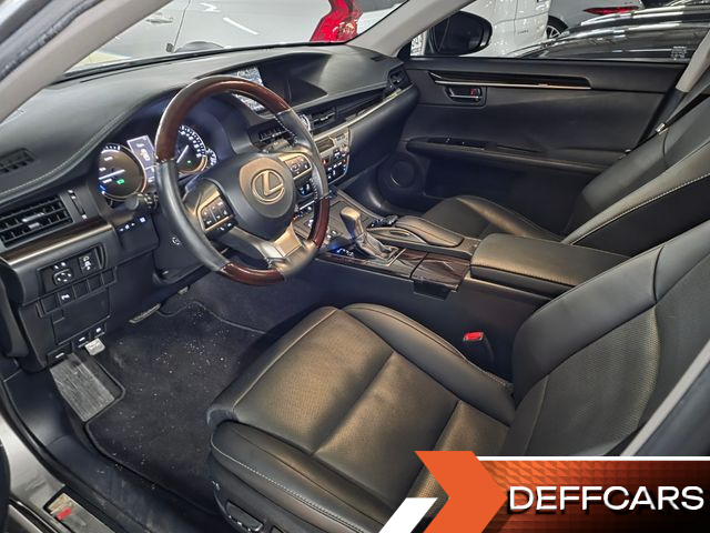 Lexus ES Supreme XV60 купить на сайте DeffCars