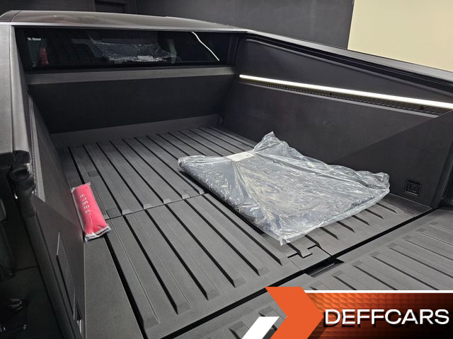 Tesla CYBERTRUCK Cyberbeast купить на сайте DeffCars