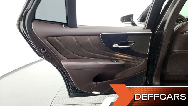 Lexus LS 3.5 Luxury AWD купить на сайте DeffCars