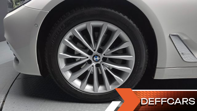 BMW 5-SERIES 520d Luxury Plus купить на сайте DeffCars