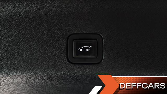 Chevrolet SURBURBAN 6.2 купить на сайте DeffCars
