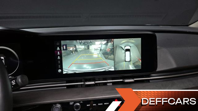 Kia CARNIVAL Gasoline 9-Seater Signature купить на сайте DeffCars