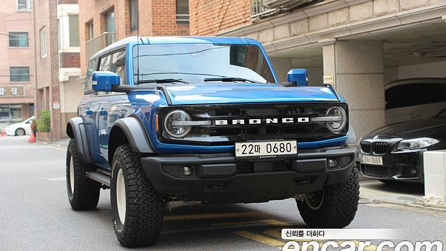 Ford BRONCO 2.7 Outer Banks купить на сайте DeffCars
