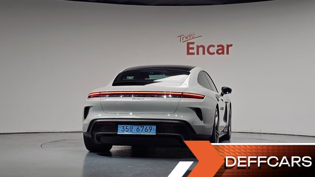 Porsche TAYCAN Turbo S купить на сайте DeffCars