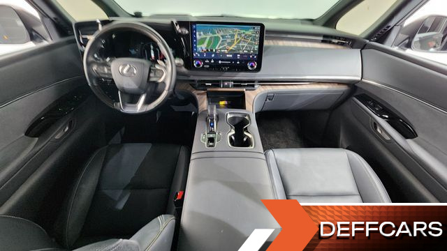 Lexus LM 500h Executive купить на сайте DeffCars