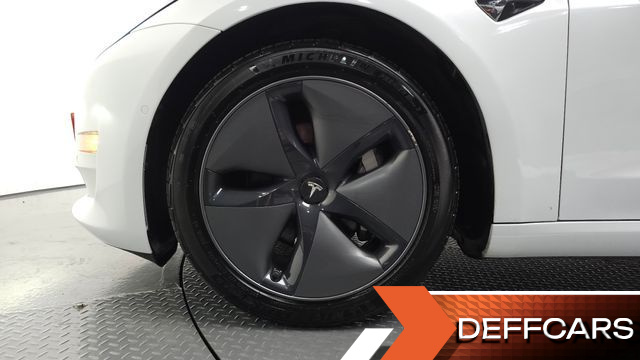 Tesla MODEL 3 Long Range AWD купить на сайте DeffCars