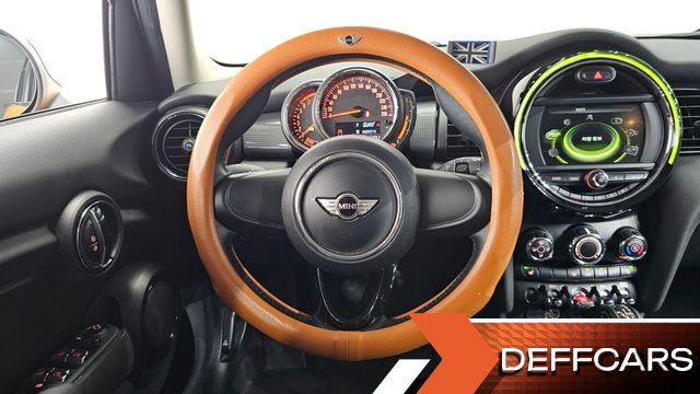 Mini COOPER 5Door Standard 3rd купить на сайте DeffCars