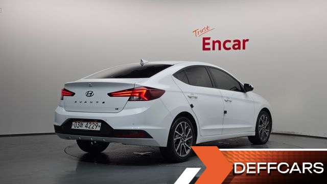 Hyundai AVANTE 1.6 Smart купить на сайте DeffCars