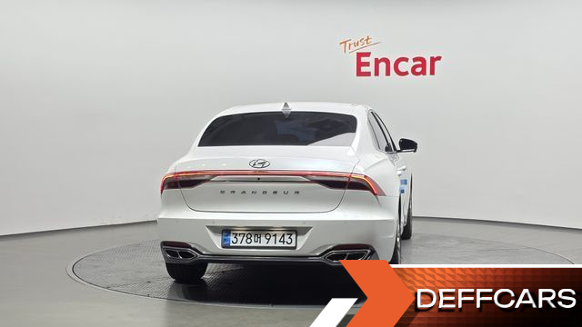 Hyundai GRANDEUR 2.5 Calligraphy купить на сайте DeffCars