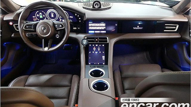 Porsche TAYCAN Turbo купить на сайте DeffCars