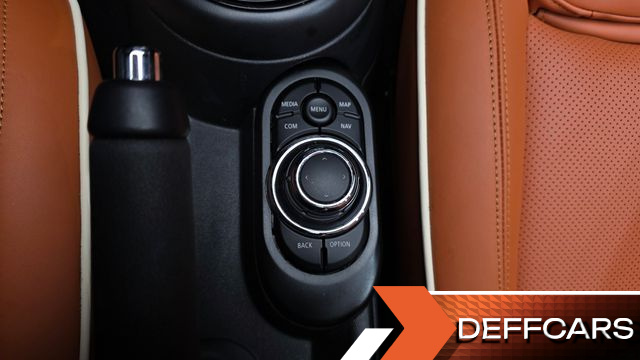 Mini COOPER CONVERTIBLE Classic Third Generation купить на сайте DeffCars