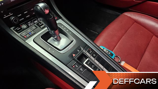 Porsche 911 CARRERA 4 CABRIOLET 991 купить на сайте DeffCars