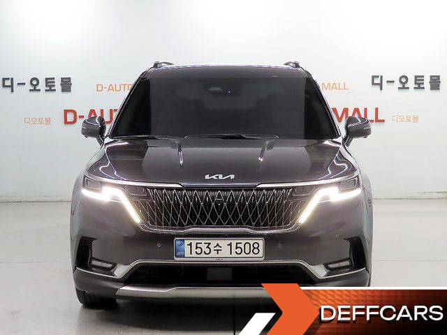 Kia CARNIVAL 9-Seater Signature купить на сайте DeffCars