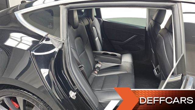 Tesla MODEL 3 Performance AWD купить на сайте DeffCars