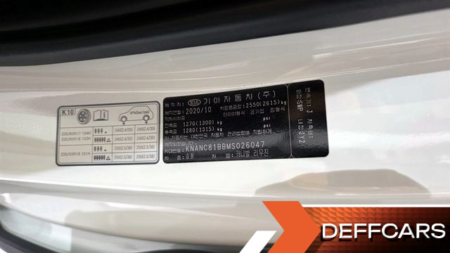 Kia CARNIVAL 7-Seater Noblesse купить на сайте DeffCars