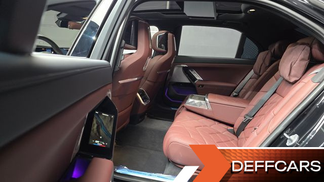 BMW 7-SERIES 740i xDrive M Sport купить на сайте DeffCars