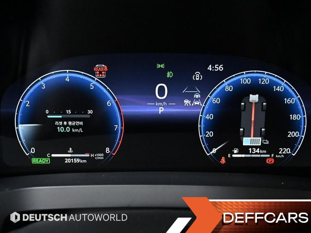 Toyota ALPHARD 2.5 HEV Executive AWD купить на сайте DeffCars