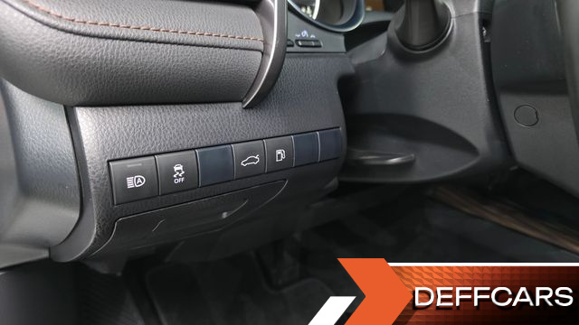 Toyota CAMRY 2.5 купить на сайте DeffCars
