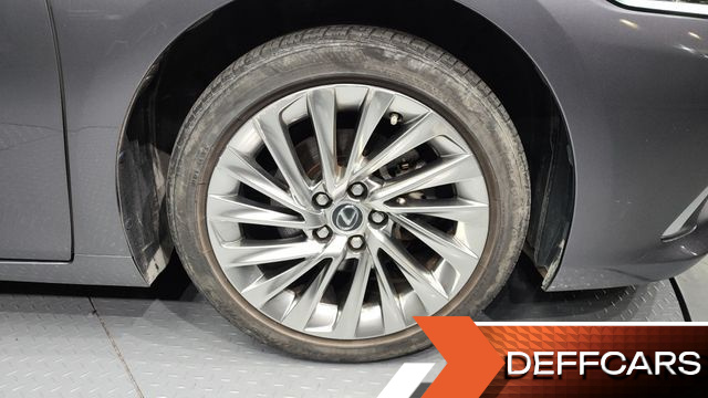 Lexus ES Luxury Plus купить на сайте DeffCars