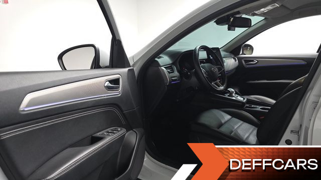 Renault-KoreaSamsung XM3 1.6 E-TECH Inspire e-shifter купить на сайте DeffCars