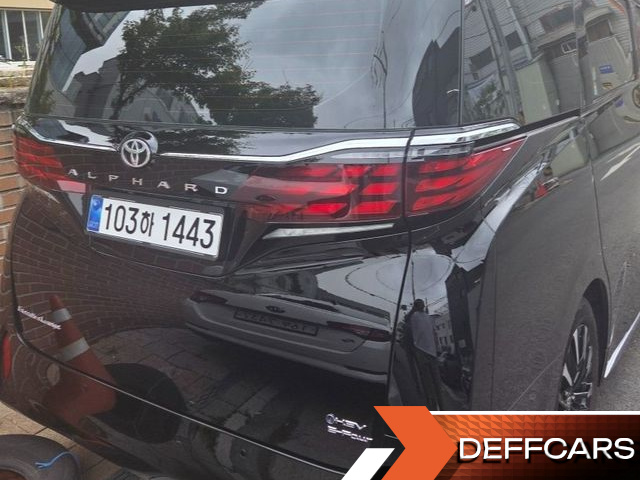 Toyota ALPHARD 2.5 HEV Executive AWD купить на сайте DeffCars