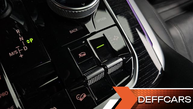 BMW X7 xDrive 40i M Sport 6STR купить на сайте DeffCars