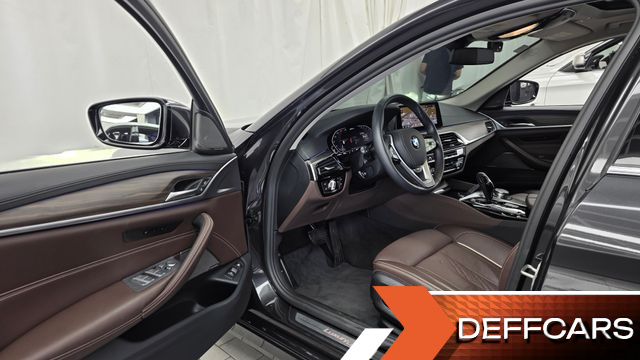 BMW 5-SERIES 530e Luxury купить на сайте DeffCars