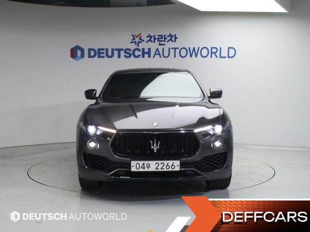 Maserati LEVANTE 3.0 AWD Sport купить на сайте DeffCars