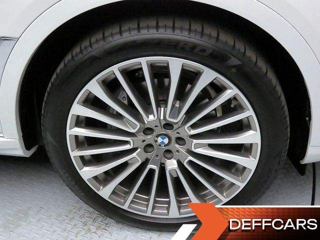 BMW X7 xDrive 40i Design Pure Excellence 6-Seater купить на сайте DeffCars