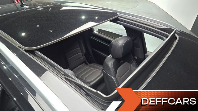 Volkswagen TOUAREG 3.0 TDI R-Line купить на сайте DeffCars