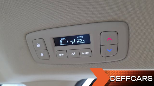 Kia CARNIVAL Gasoline 9-Seater Signature купить на сайте DeffCars